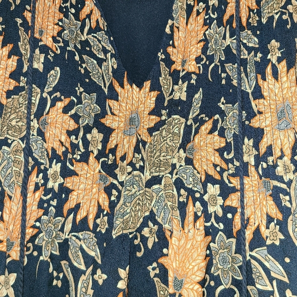 Tularosa REVOLVE 'Audrey' floral mini dress Size S - Picture 6 of 9